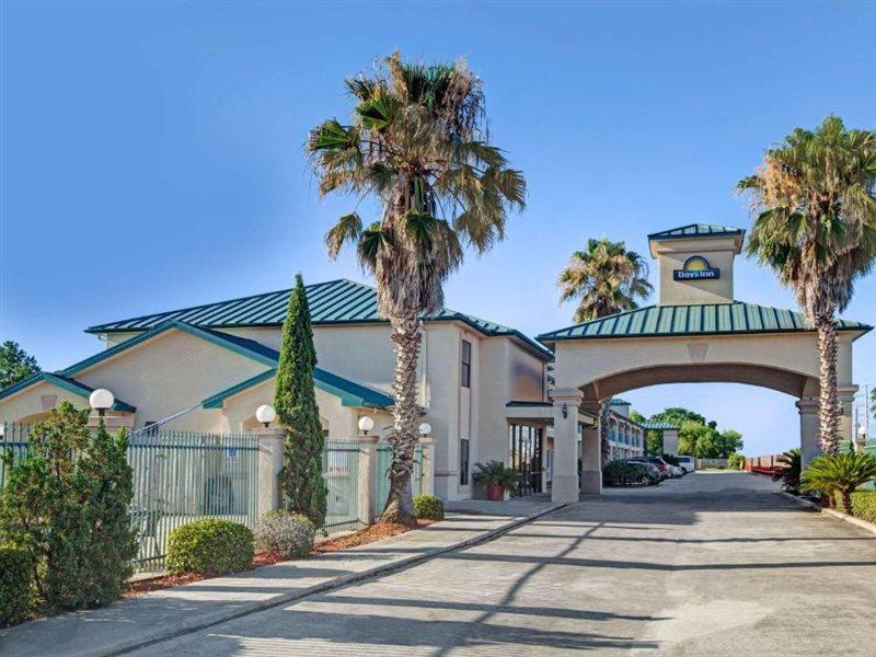 Days & By Wyndham Houston North - Spring